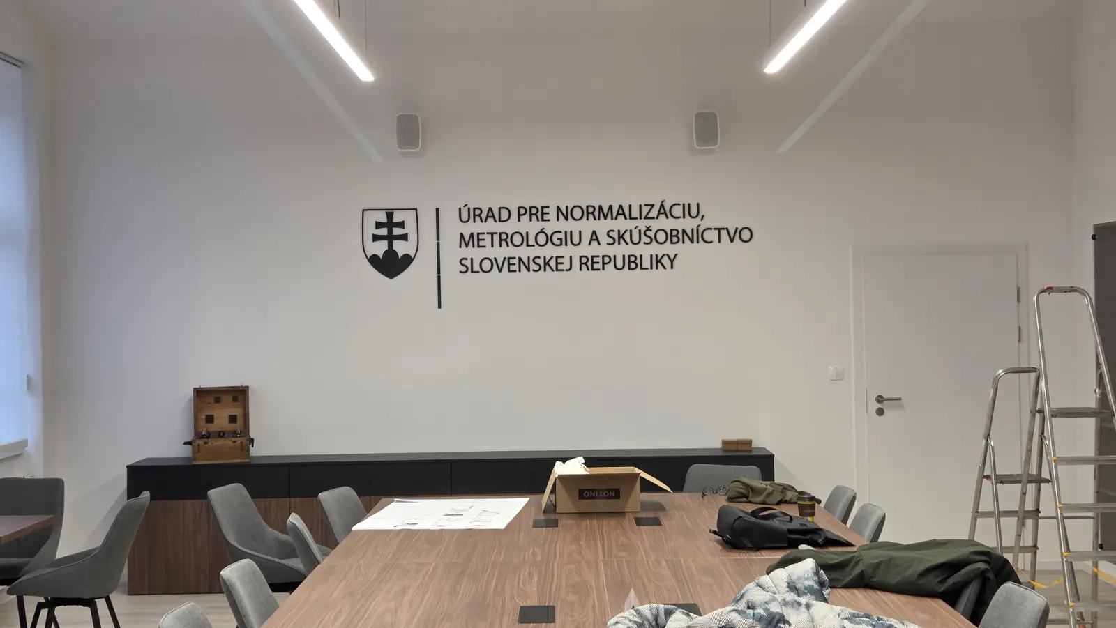 3D logo v zasadačke